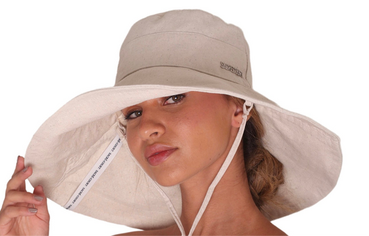OVERSIZED BUCKET HAT IN ECRU